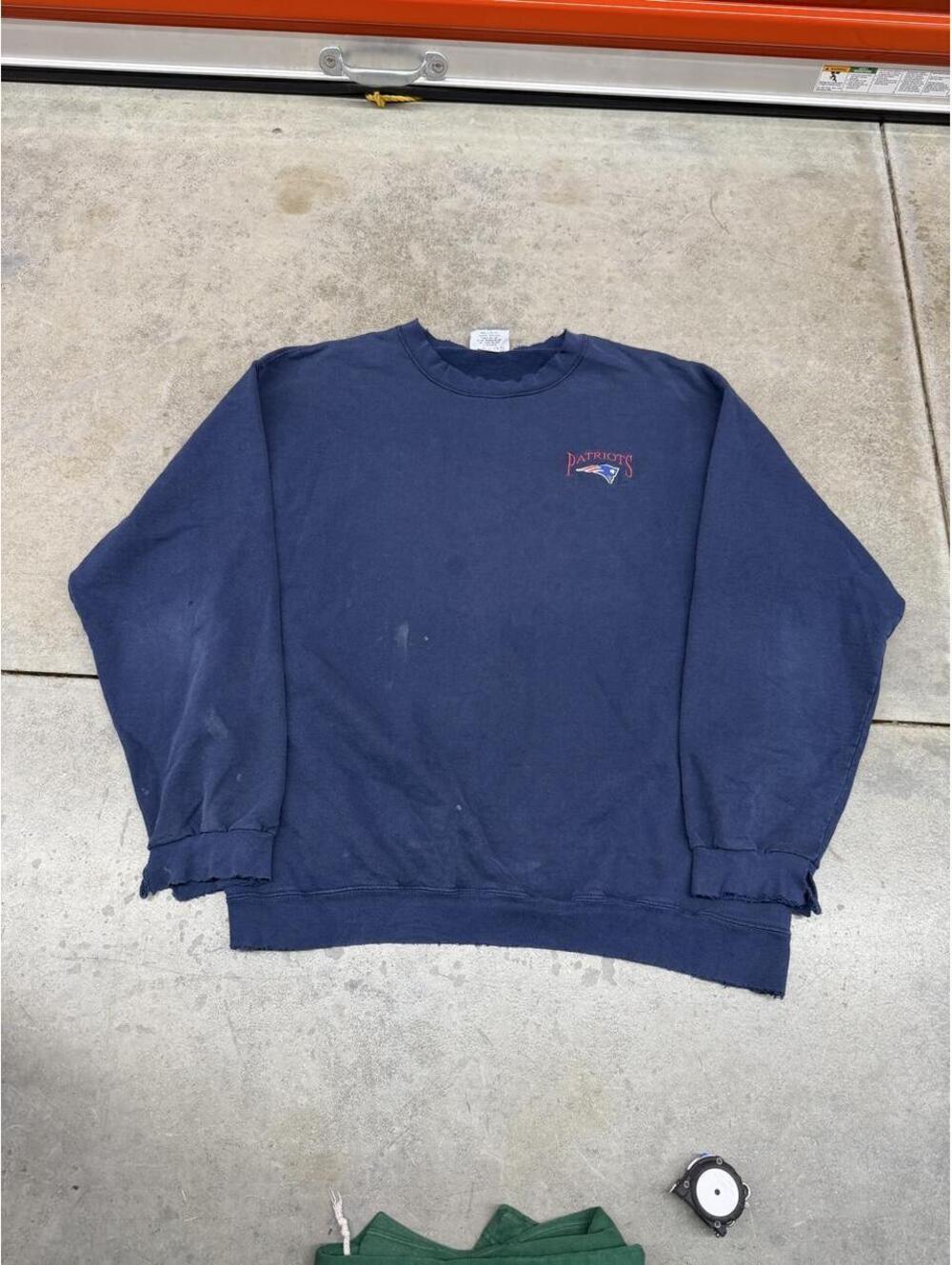 vintage new england patriots lee sport made in usa navy crewneck size large